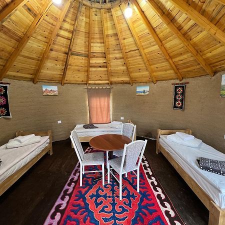 Bosogo Yurt Camp Hotel Bokonbayevo Exterior photo