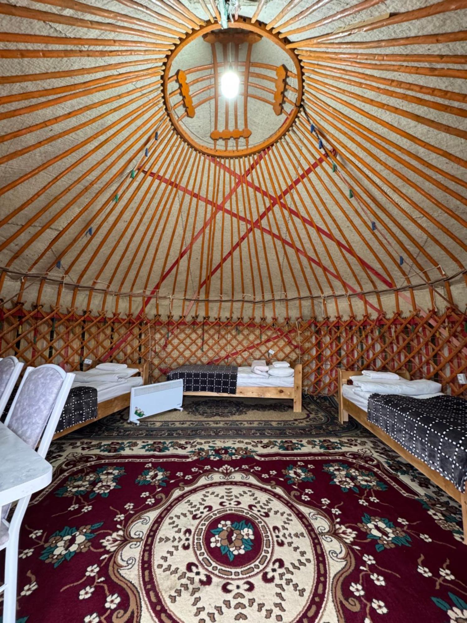 Bosogo Yurt Camp Hotel Bokonbayevo Exterior photo
