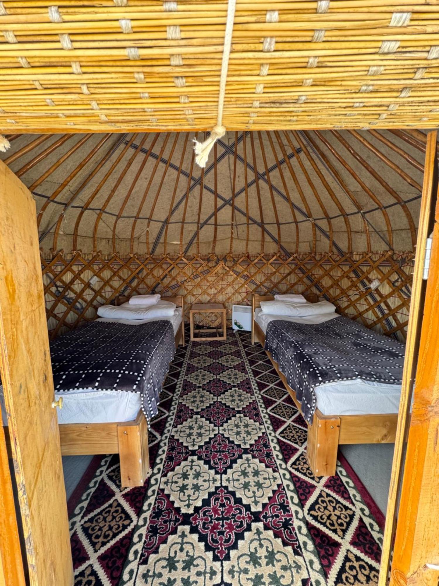 Bosogo Yurt Camp Hotel Bokonbayevo Exterior photo